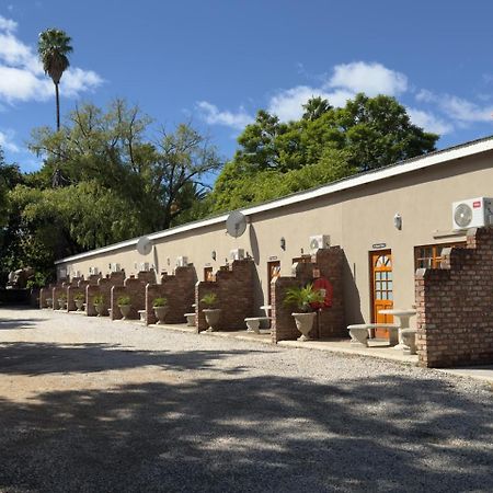 The Palms Venue & Accommodation 克拉多克 外观 照片
